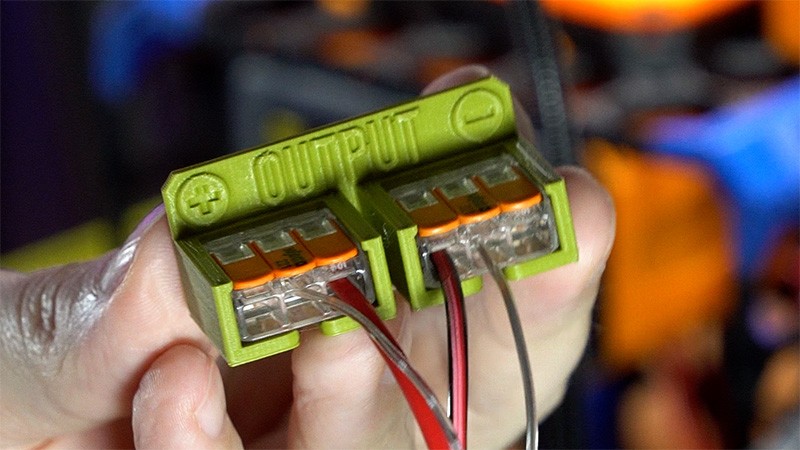 WAGO 221 Output